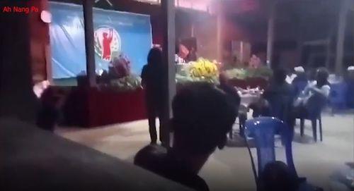 五一广场吃瓜事件视频曝光,现场冲突一触即发