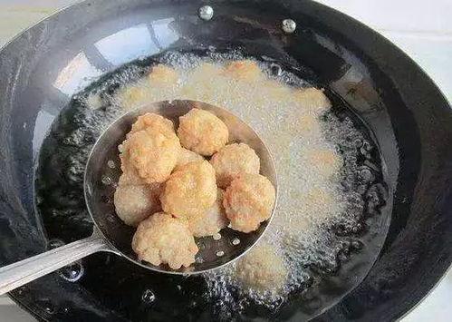 角瓜能炸丸子吃吗视频教程,家常美味制作教程