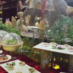 情侣自助k歌小屋吃瓜视频,甜蜜吃瓜瞬间，揭秘恋爱日常