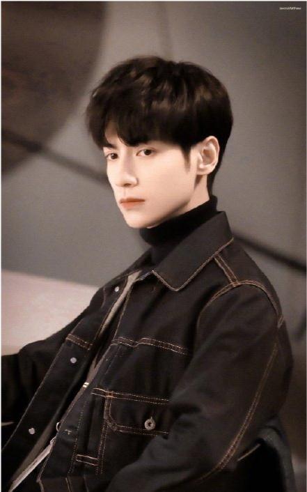 明星吃瓜爆料成毅视频,娱乐圈幕后真相大揭秘