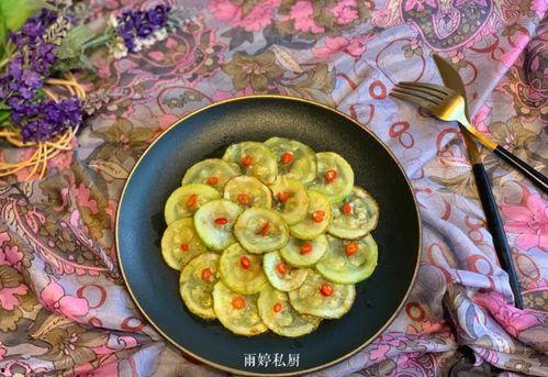 小瓜怎么吃美食视频大全,视频大全带你领略各式佳肴风味
